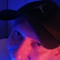 Tom4Womans - Live now on Stripchat