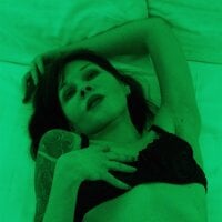 VeraWatts - Live now on Stripchat