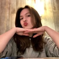 ShalinaMontana - Live now on Stripchat