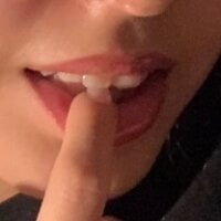 alicacua - Live now on Stripchat