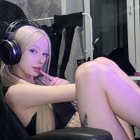 AnnaBaby2006 - Live now on Stripchat