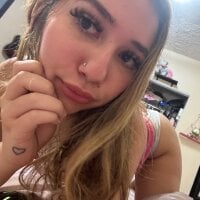 angelicasn0w - Live now on Stripchat
