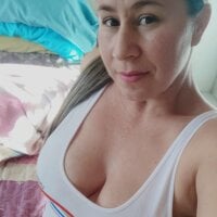 Nala1986 - Live now on Stripchat