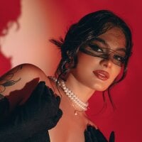 GiaFerrara - Live now on Stripchat