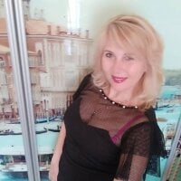 Magic_Blondie - Live now on Stripchat