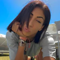 YasmineRiva - Live now on Stripchat
