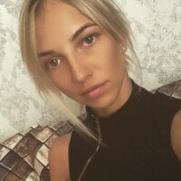 Adelina0001 - Live now on Stripchat