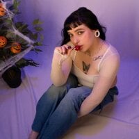 Lucy_Smith2 - Live now on Stripchat