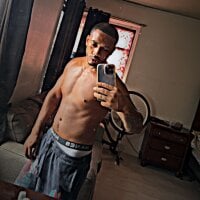 Kingstrokezxx - Live now on Stripchat