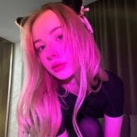 Nana_Wilson - Live now on Stripchat