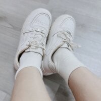 lee_ly - Live now on Stripchat