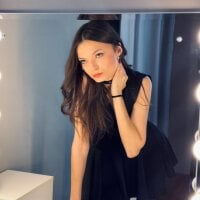 AsterQuinn - Live now on Stripchat