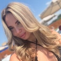 Gabriella_Hot_ - Live now on Stripchat