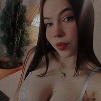 yasmin_max1 - Live now on Stripchat