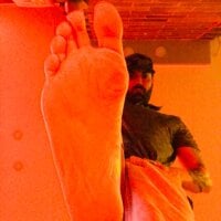 MattxFeet - Live now on Stripchat