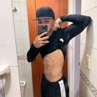 _TaylorBlack - Live now on Stripchat