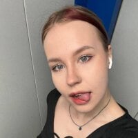 MaliaBourraine - Live now on Stripchat