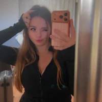 Rhyumii - Live now on Stripchat