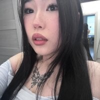 miraqqwerty - Live now on Stripchat