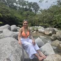 yessila_parker - Live now on Stripchat