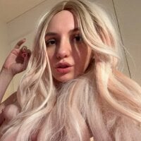 cute_cake - Live now on Stripchat