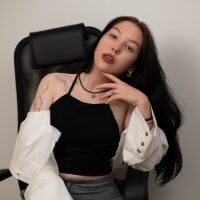 VanessaFields - Live now on Stripchat