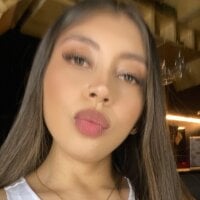 Sara-cooper2 - Live now on Stripchat