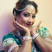 MISTI_KOLK - Live now on Stripchat