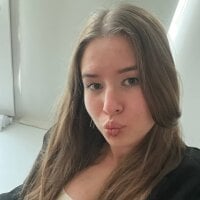 MowasaBritten - Live now on Stripchat