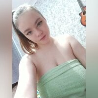 GoldMelissa - Live now on Stripchat