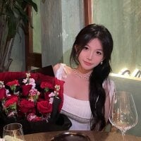 SiennaQueen18 - Live now on Stripchat