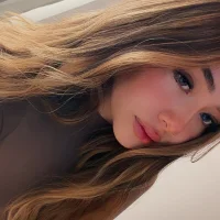 sammbunny - Live now on Stripchat