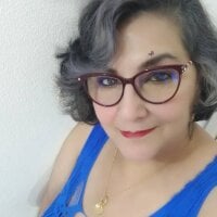 cataleya_mom - Live now on Stripchat