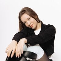 Leri_Dells - Live now on Stripchat