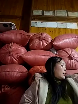 miss-su - Live now on Stripchat