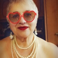 SweetCherry27 - Live now on Stripchat