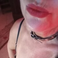 Lindagoddess75 - Live now on Stripchat