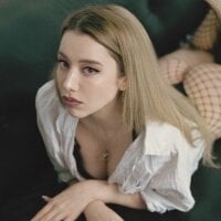 Rad-Ha - Live now on Stripchat