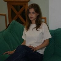 BethSatava - Live now on Stripchat