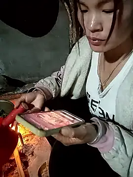 nangmo - Live now on Stripchat