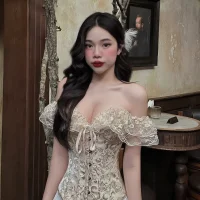 Leeeeiu - Live now on Stripchat