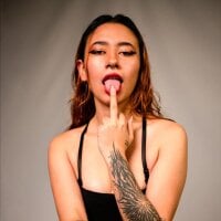 Maam_Ine - Live now on Stripchat