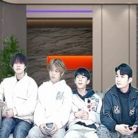 yujiannanpu - Live now on Stripchat