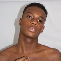 noah_johes - Live now on Stripchat