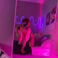 RoyAngela - Live now on Stripchat