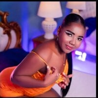 Eva_Johnss - Live now on Stripchat