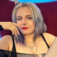 AleksaDivine - Live now on Stripchat