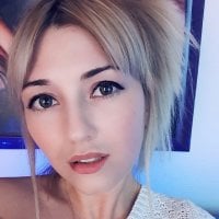 HotCarolineXO - Live now on Stripchat