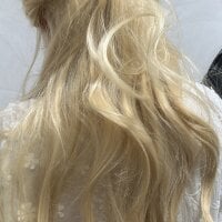 susu_baby - Live now on Stripchat