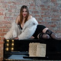 CarolainGilbert - Live now on Stripchat